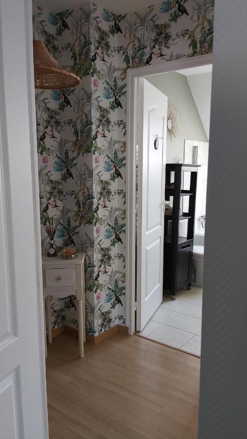 Chambre Climatisee Au Coeur De Brive Avec Televiseur Connecte Wifi Netflix エクステリア 写真